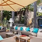 Azurenting - Domaine Exclusif Vue Avec Piscine Vallauris